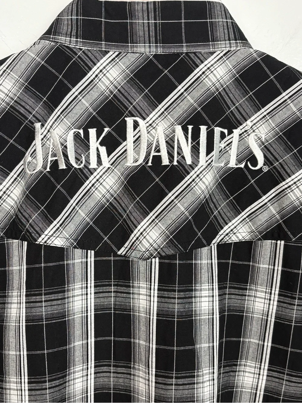 BOOT BARN BARELY WALKER JACK DANIEL'S PLAID PRINT LONG SLEEVE SNAP WESTERN SHIRT